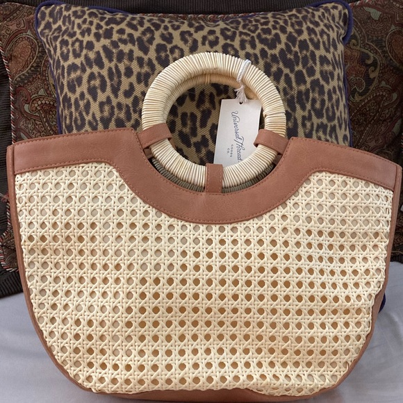 Universal Thread Handbags - 🎁 Universal Thread Round Handle Bag